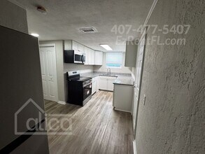 7935 India Ave in Jacksonville, FL - Building Photo - Building Photo