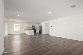 1459 E Peggy Dr in Casa Grande, AZ - Building Photo - Building Photo