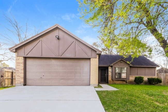 property at 12207 Evening Glen Ct