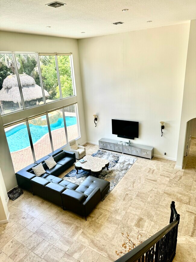 7134 NW 70th Manor in Parkland, FL - Building Photo - Building Photo