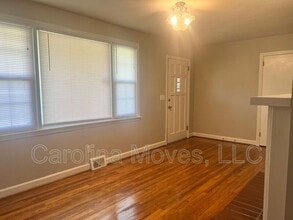 305 Woodland Dr in Mauldin, SC - Building Photo - Building Photo