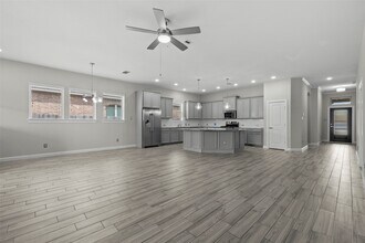 31778 Twin Timbers Ln in Spring, TX - Building Photo - Building Photo