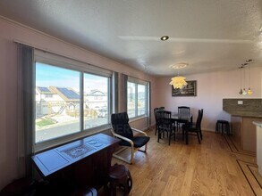 60 Surrey Ct in Daly City, CA - Building Photo - Building Photo