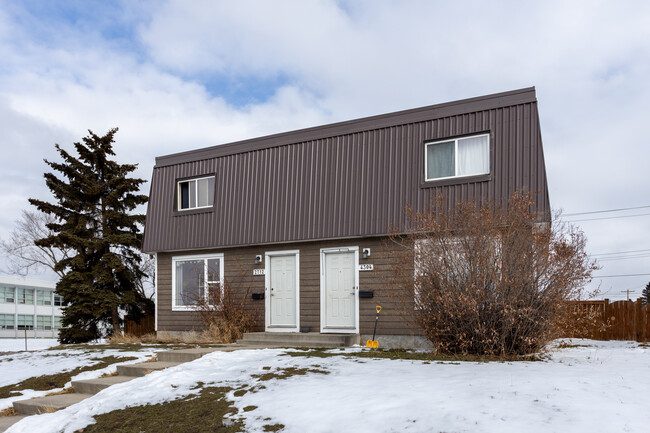 4320 Doverwood Pl SE