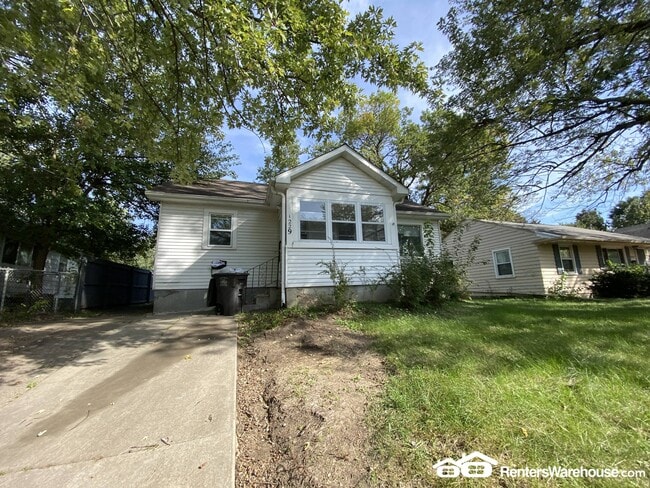 property at 1229 Merle Hay Rd