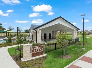 4018 Ancient Honor Dr in Brookshire, TX - Building Photo - Building Photo