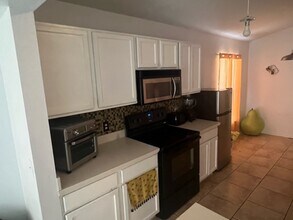 265 Curtis Ave in Groveland, FL - Building Photo - Building Photo