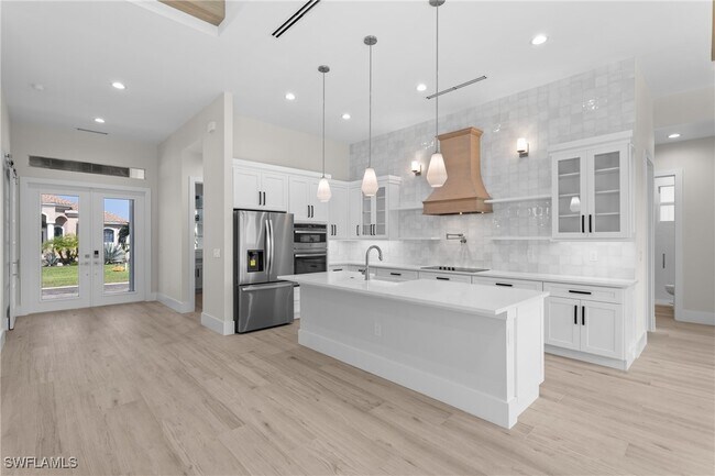 27061 Serrano Way in Bonita Springs, FL - Building Photo - Building Photo