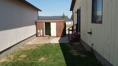 1715 Ashley Ave in Riverton, WY - Building Photo - Building Photo