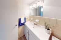 360 Roseman Ct photo'