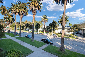 647 Orange Grove Ave in South Pasadena, CA - Building Photo - Building Photo
