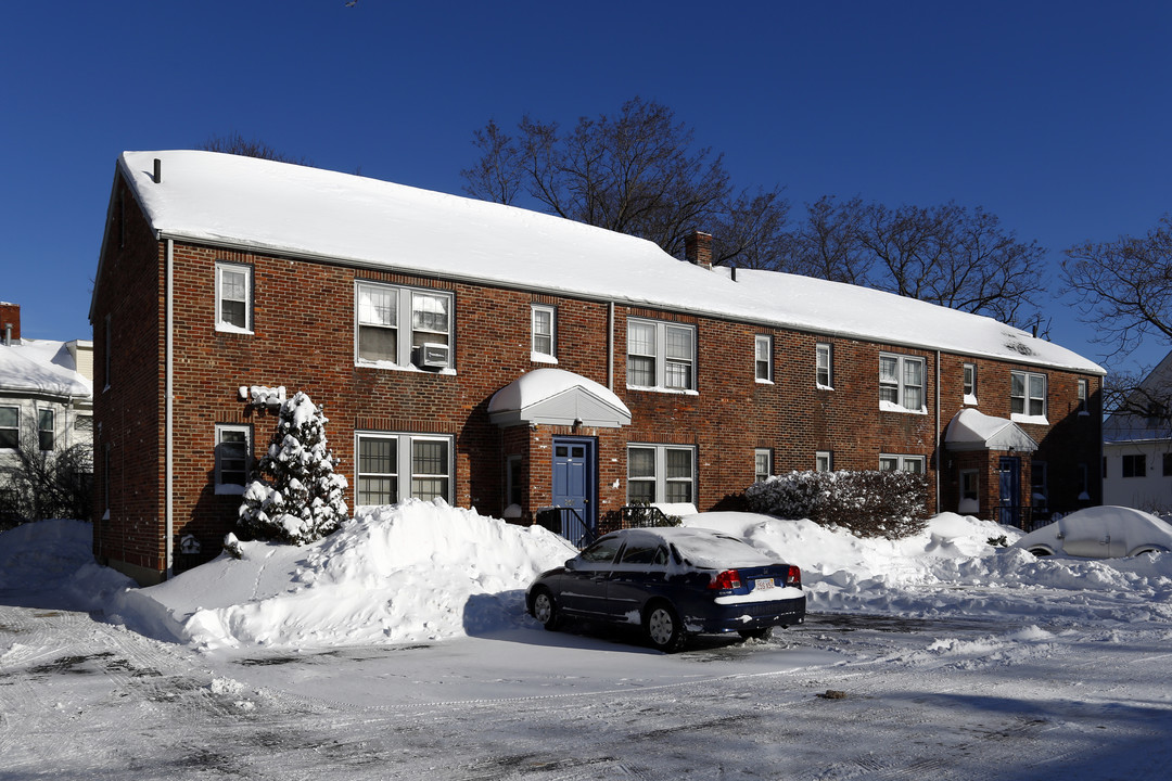 260 Main St in Medford, MA - Building Photo