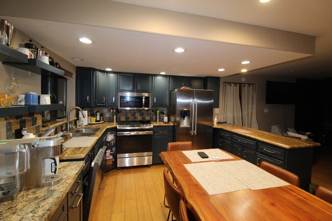 807 Jeffrey Ct in Incline Village, NV - Building Photo - Building Photo