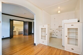 2120 Aldrich Ave S in Minneapolis, MN - Foto de edificio - Building Photo