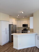 5721 Mt Athos St in North Las Vegas, NV - Building Photo - Building Photo