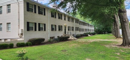 415 Willow Ln, Unit 5 in Decatur, GA - Foto de edificio - Building Photo