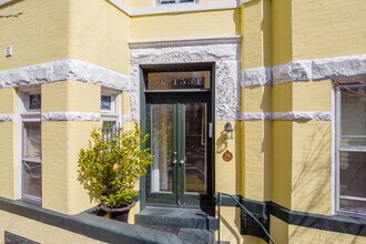 1531 31st St NW in Washington, DC - Building Photo - Building Photo