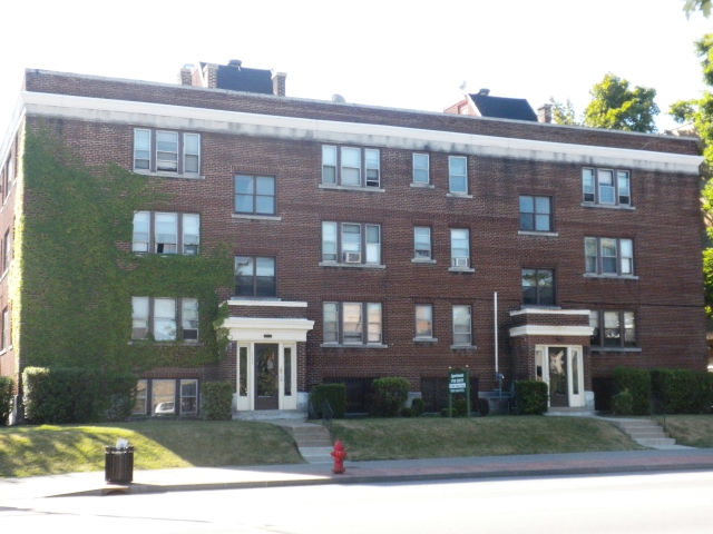 Glendale Apartments in Buffalo, NY - Building Photo