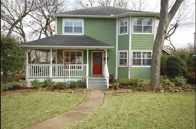 property at 506 Parks Ave