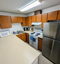 1009 W 30th Ave in Anchorage, AK - Building Photo - Building Photo