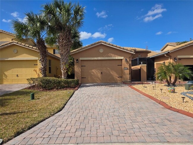 property at 2435 Palm Tree Dr
