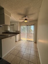 A10Z in Inglewood, CA - Building Photo - Interior Photo