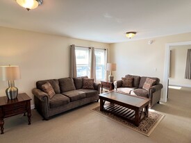 175 Northern Ave, Unit #1 in Augusta, ME - Building Photo