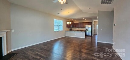 6828 Pennyroyal Wy in Charlotte, NC - Building Photo - Building Photo
