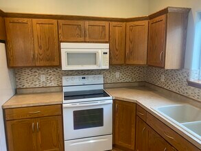 4742 50th Ave S in Fargo, ND - Building Photo - Building Photo
