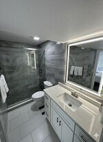 5310 26th St W, Unit 1605 in Bradenton, FL - Building Photo