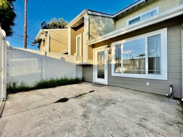 1798 Pomona Ave in Costa Mesa, CA - Foto de edificio - Building Photo