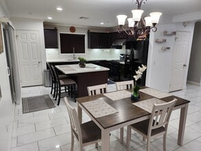 11766 Beckington Pl in Victorville, CA - Building Photo - Building Photo