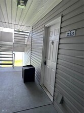 2533 Grassy Point Dr, Unit 213 in Lake Mary, FL - Building Photo - Building Photo