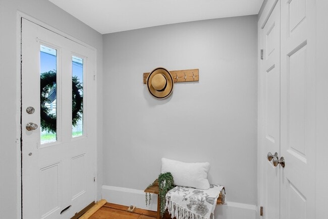 7 Summer St in Newburyport, MA - Building Photo - Building Photo