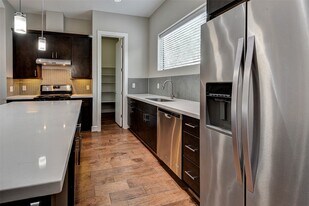 607 Sydnor St in Houston, TX - Building Photo