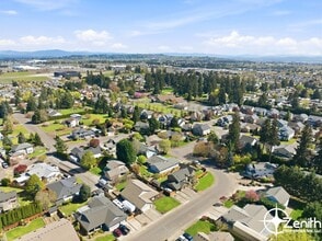 16718 NE 7th St in Vancouver, WA - Building Photo - Building Photo