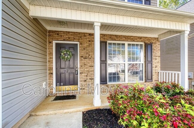 823 Terrace Creek Dr in Duncan, SC - Building Photo - Building Photo