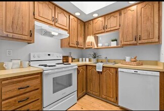100 Palo Verde Terrace in Santa Cruz, CA - Building Photo - Building Photo