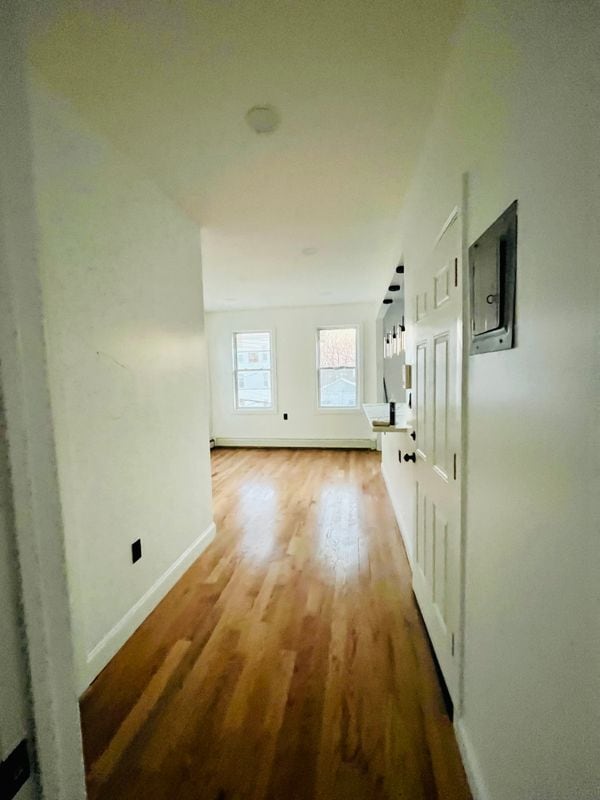 39 Spruce St in Yonkers, NY - Foto de edificio - Building Photo