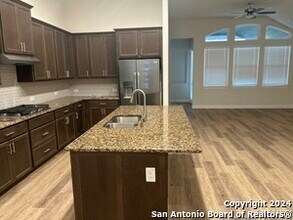 2052 Stephanie Ave in Canyon Lake, TX - Building Photo - Building Photo