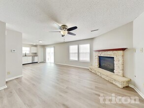 9521 W Constellation Dr in Pendleton, IN - Building Photo - Building Photo