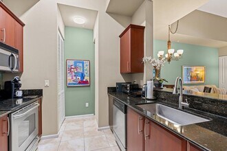 403 S Sapodilla Ave, Unit 101 in West Palm Beach, FL - Building Photo - Building Photo