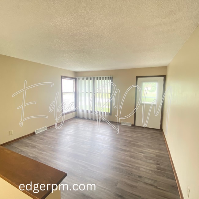 1315-1317 Tremont St in Cedar Falls, IA - Building Photo - Building Photo