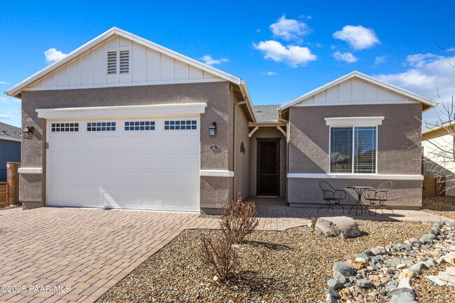 property at 800 N Morales St