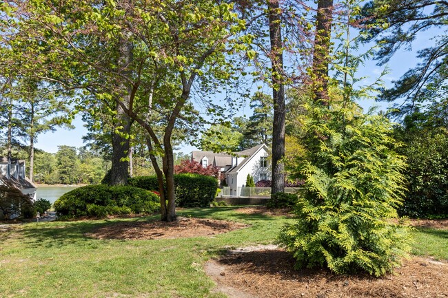 1216 Lawrence Grey Dr in Virginia Beach, VA - Building Photo - Building Photo
