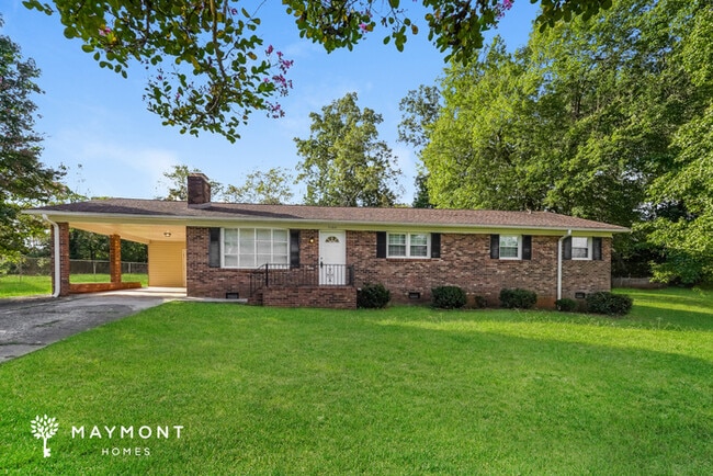 property at 5160 Largo Dr