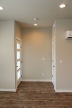 17255 SE Cuyahoga Way in Happy Valley, OR - Building Photo - Building Photo