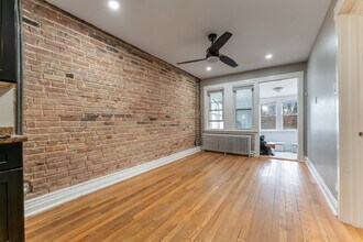 3908 W Montrose Ave in Chicago, IL - Building Photo - Building Photo