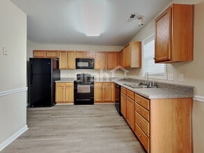 4028 Tarrant Trace Cir in High Point, NC - Building Photo - Building Photo