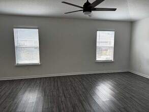 146 Old Canoe Ln in Freeport, FL - Building Photo - Building Photo